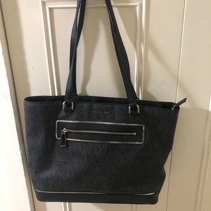 Michael Kors tote